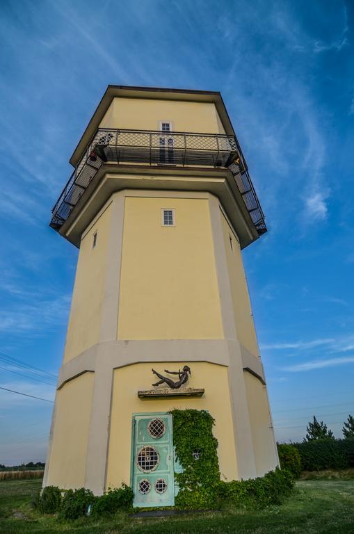 Вилла Art Tower Вратимов Экстерьер фото